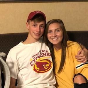 Meet your Posher, Sidney